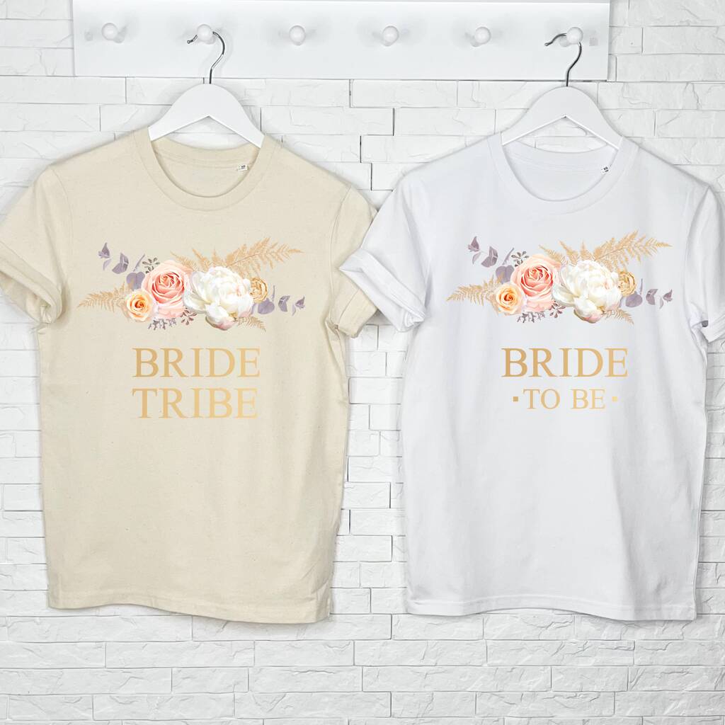 Bride To Be And Hen Pampas And Floral Gold T Shirt Set - Lovetree Design