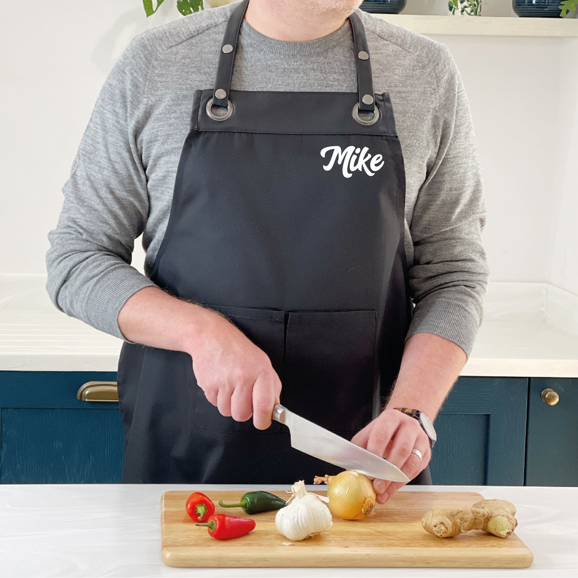 Personalised Artisan Apron With Name - Lovetree Design