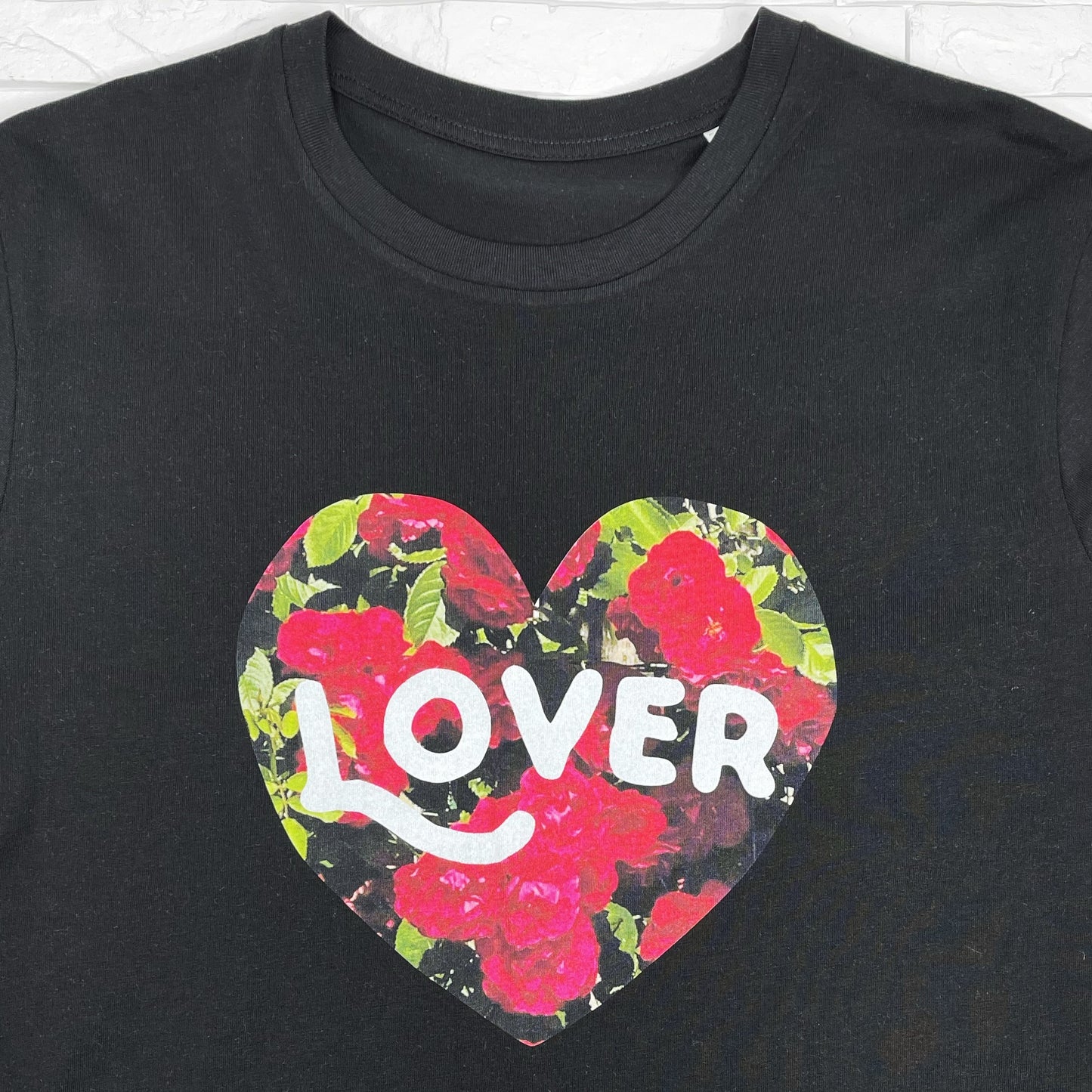 Lover Flowers In Heart Black T Shirt - Lovetree Design